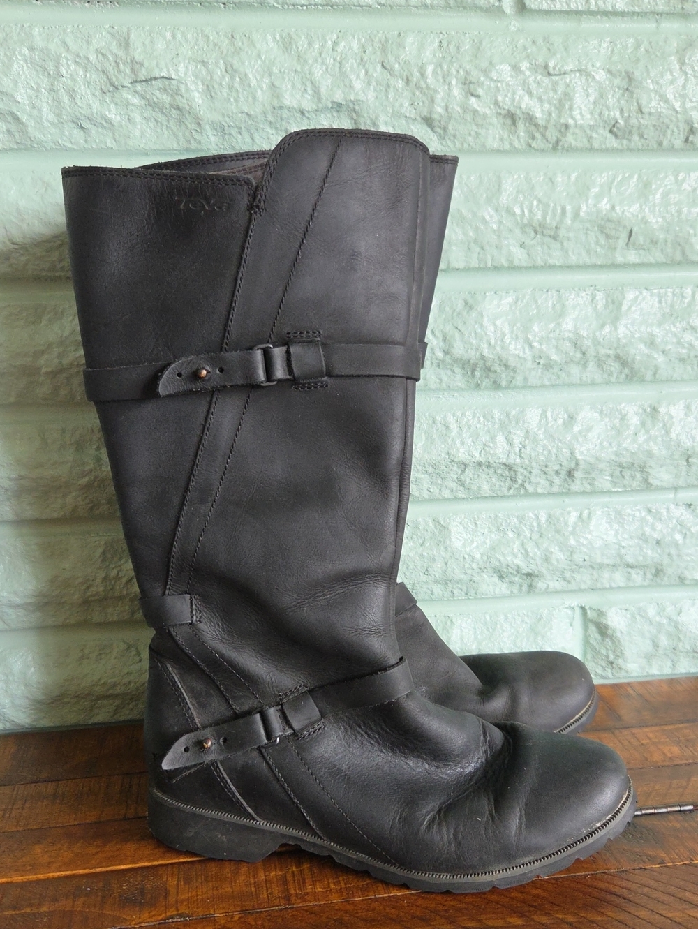 Teva Black Waterproof Leather Knee-High Women's Riding Winter Boots Size 7.5